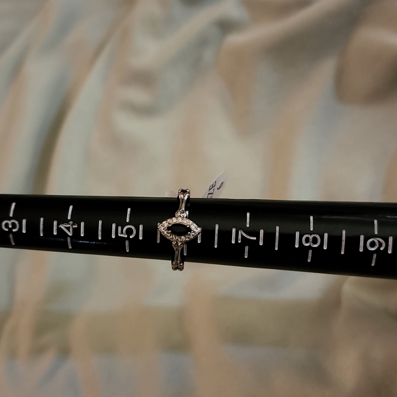 3 For $15! Fragrant jewels Bones ring - Picture 1 of 3